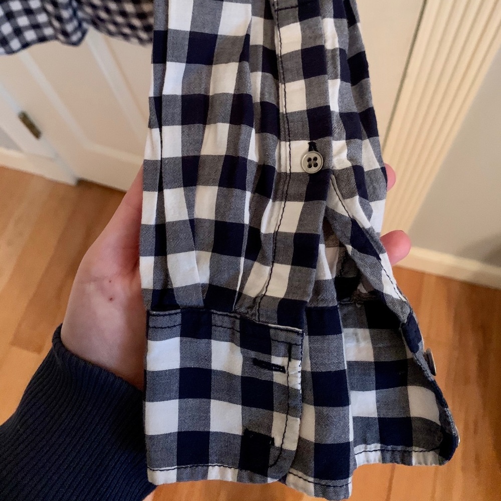 JCrew Button Down - Picture 4 of 5